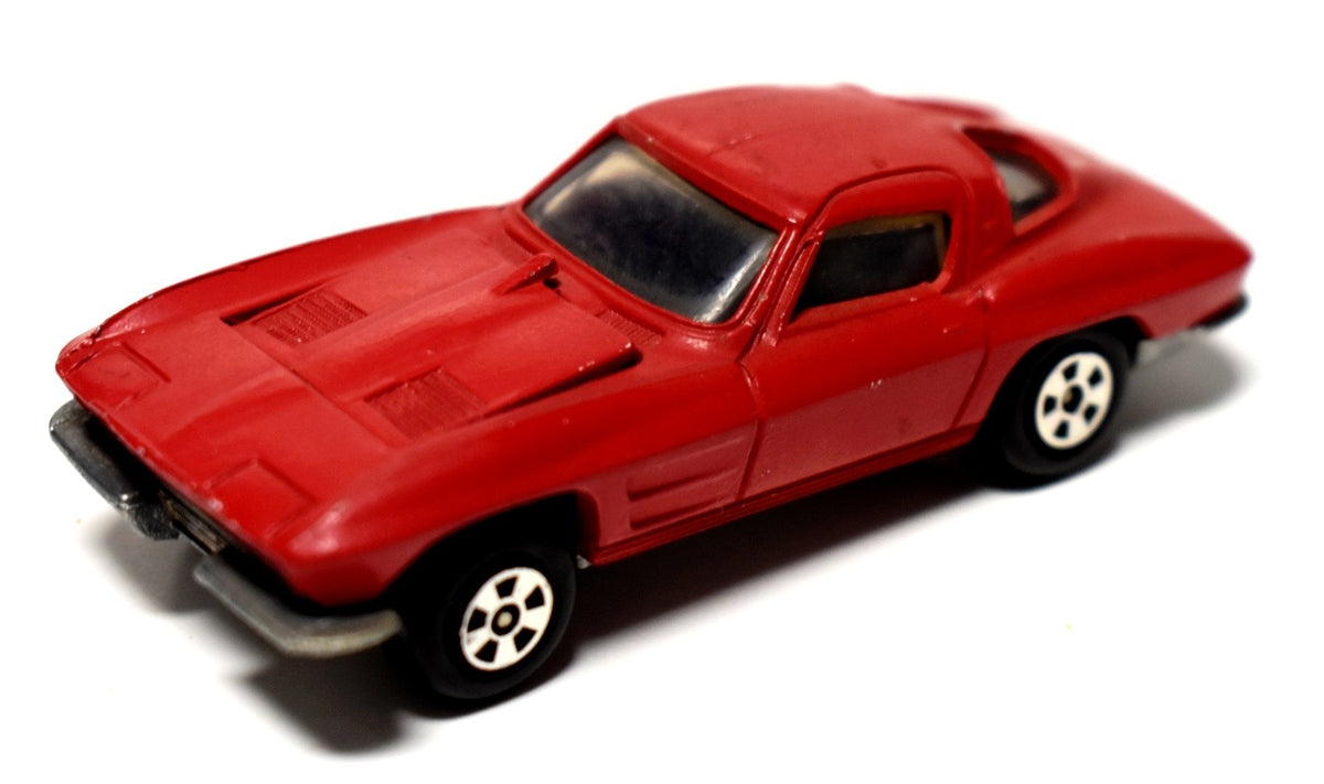 Ertl - 1963 Chevrolet Corvette Stingray Split Window Coupe