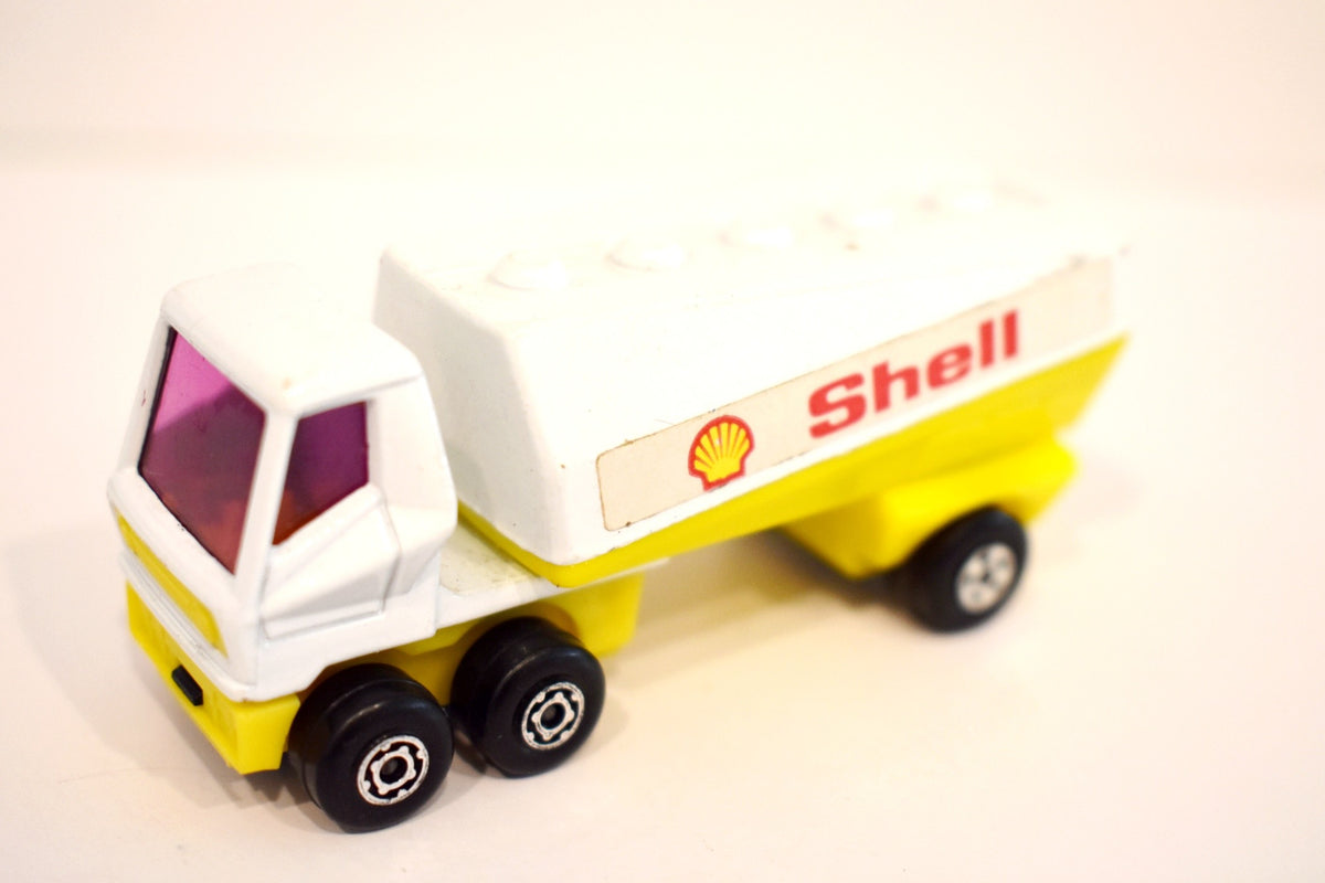Matchbox - Freeway Gas Tanker - Shell