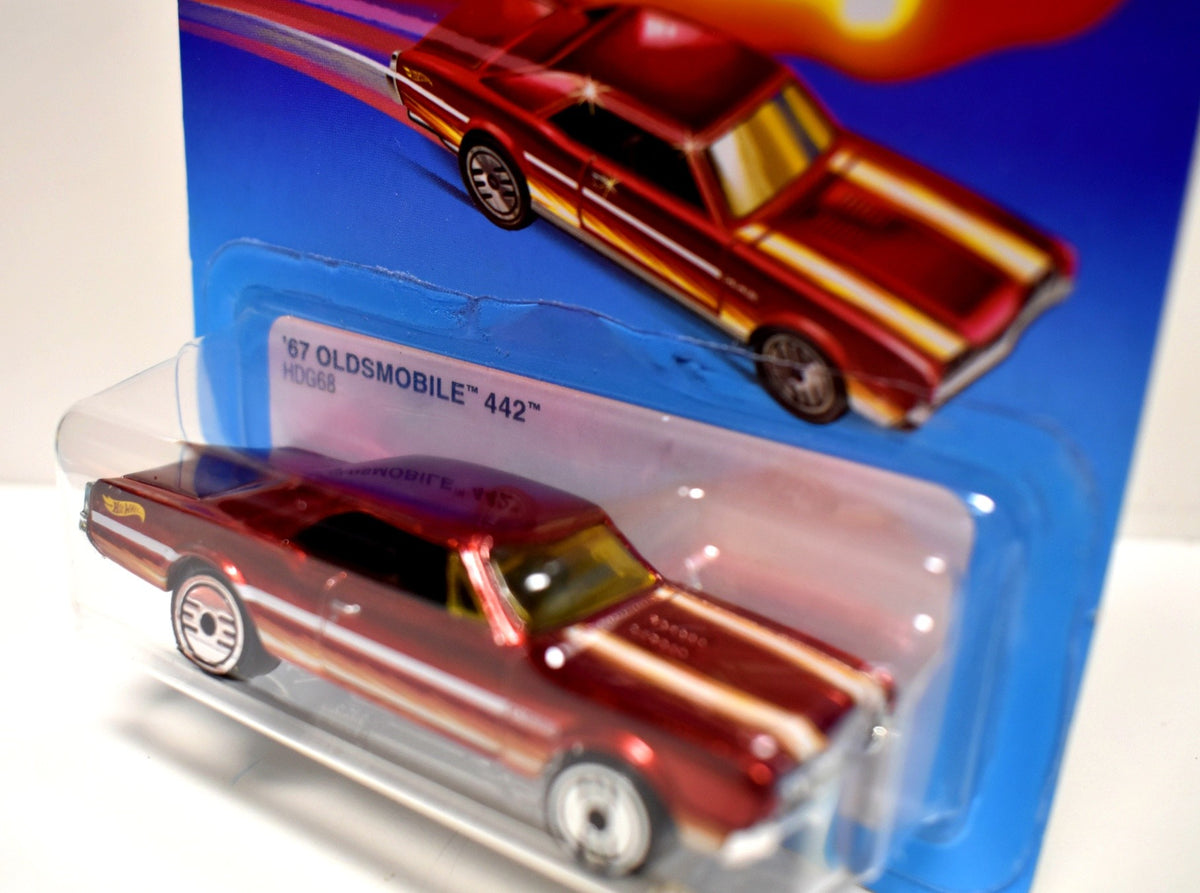 Hot Wheels Ultra Hots - 1967 Oldsmobile 442