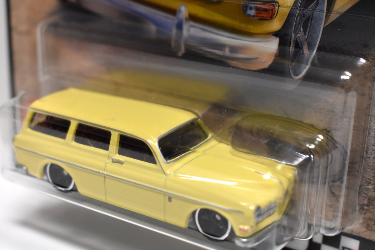 Hot Wheels - Premium - Boulevard - Volvo P220 Amazon Wagon