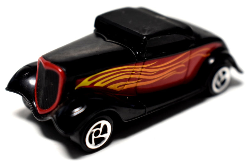 Road Champs - Shock Racer Series - 1934 Ford Carbriolet with a Carson Top