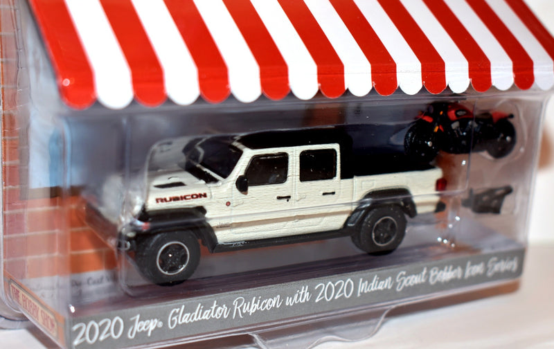 Greenlight Hobby Shop - Jeep Gladiator with 2020 Indian Scout Bobber Icon Series