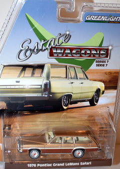 Greenlight - Estate Wagons - 1976 Pontiac Grand LeMans Safari Station Wagon