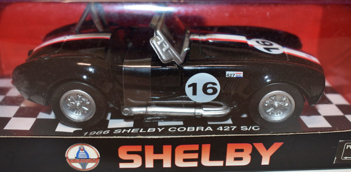New Ray - 1966 Shelby Cobra 427 S/C
