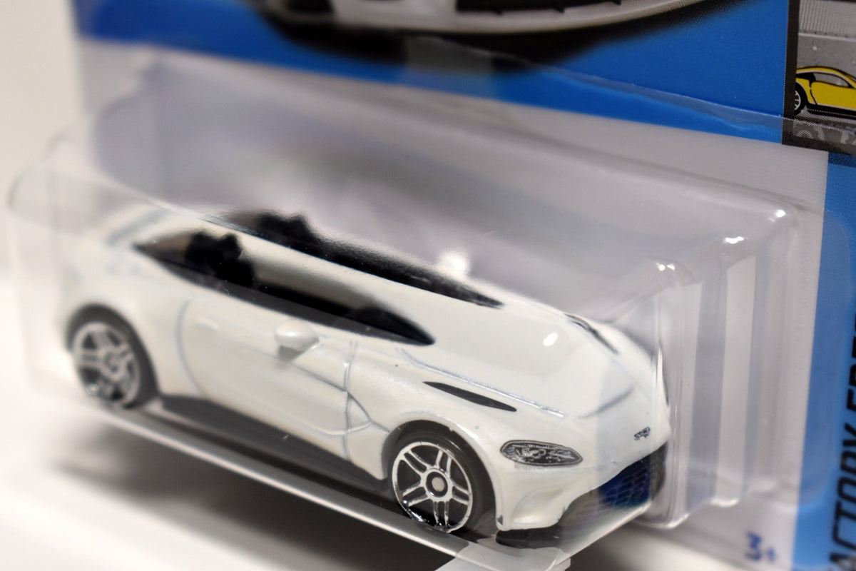 Hot Wheels - Aston Martin V12 Speedster
