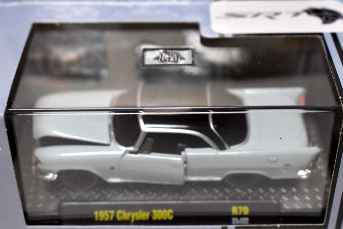 M2 Machines 1957 Chrysler 300 C Hardtop