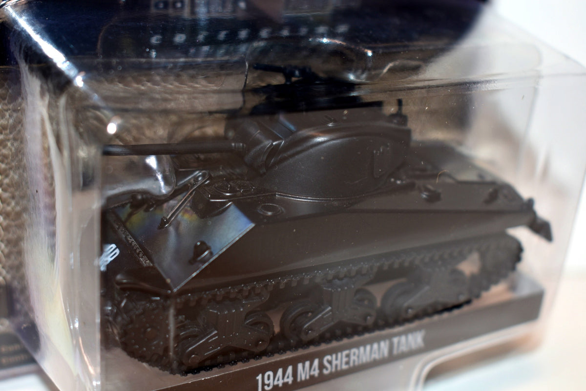 Greenlight - Black Bandit - 1944 M4 Sherman Tank