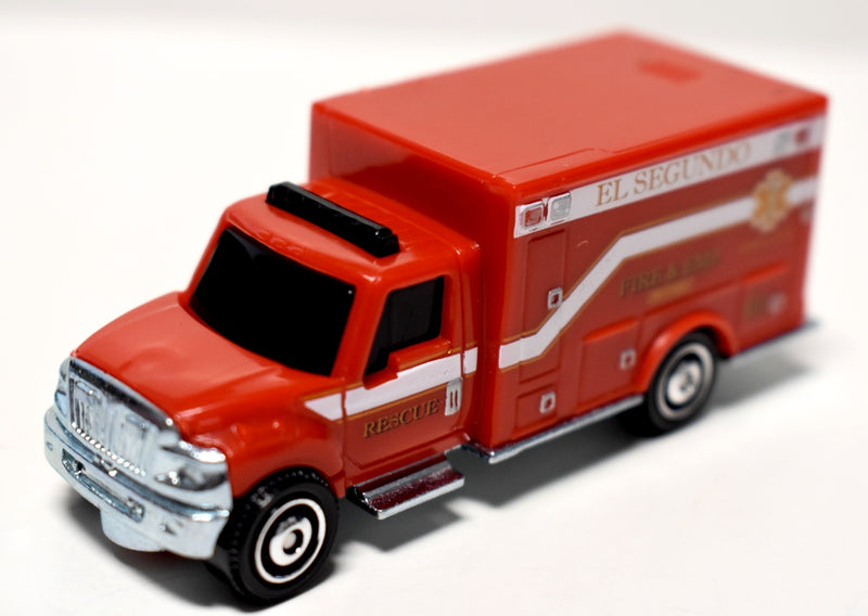 Matchbox - International Terradata El Segundo Ambulance
