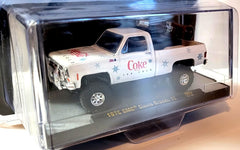 M2 Machines - Coca-Cola Polar Bears - 1976 GMC Sierra Grande Pickup Truck