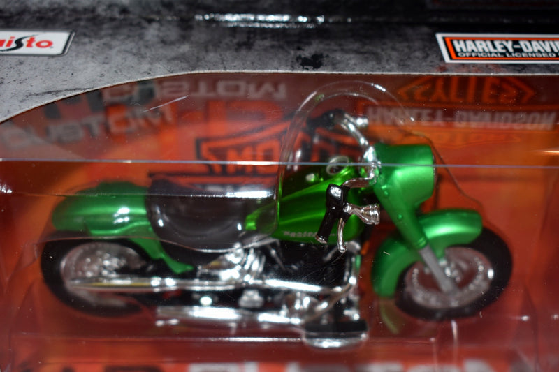 Maisto Harley Davidson (1:24 Scale) 2000 FLSTF Street Stalker