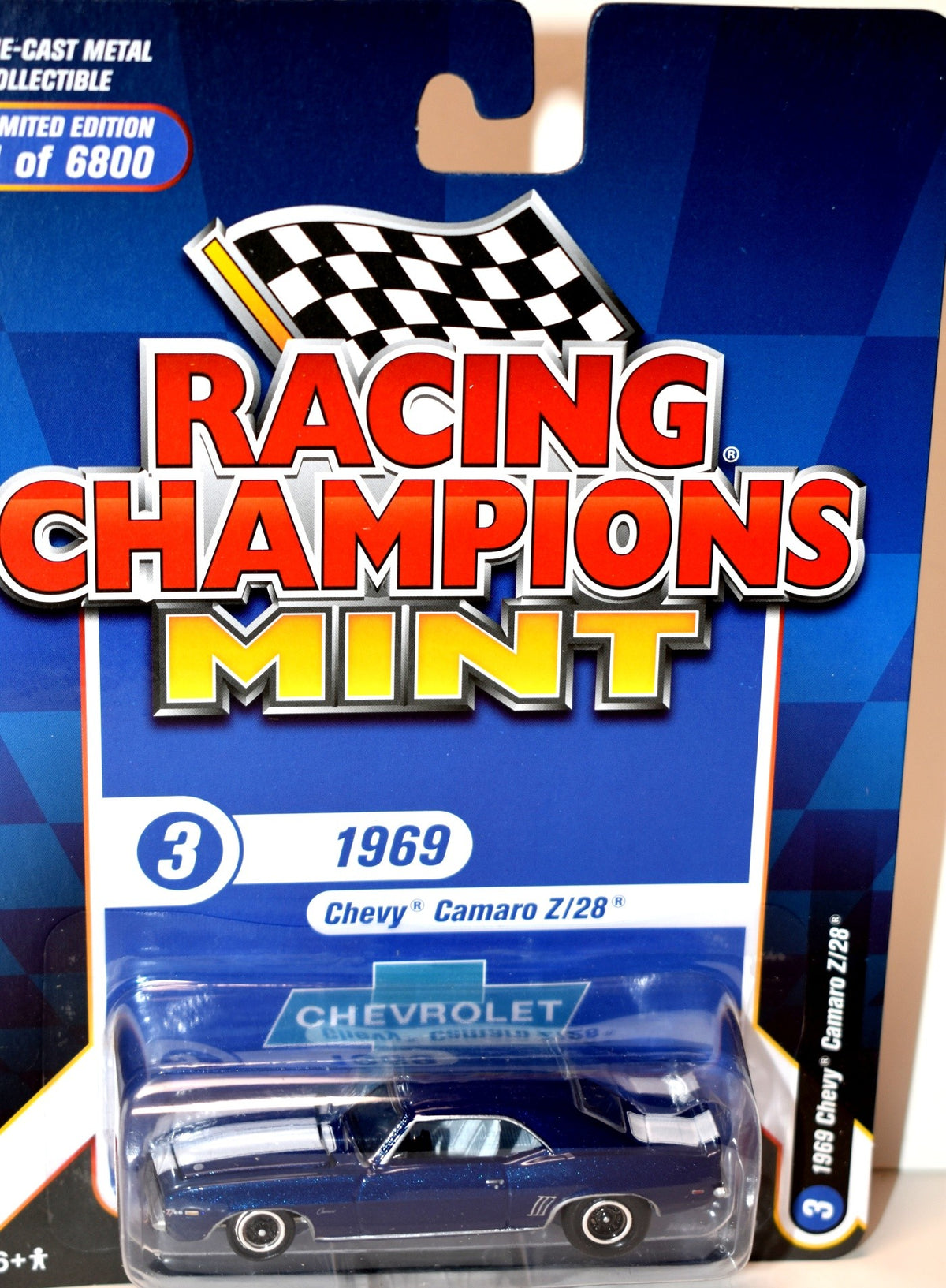 Racing Champions Mint Series - 1969 Chevrolet Camaro Z-28