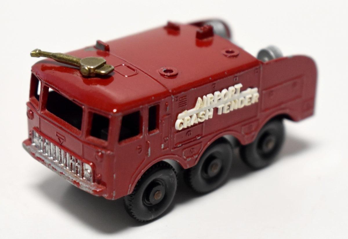 Matchbox Regular Wheels - (MB63B-2) Foamite Airport Crash Tender