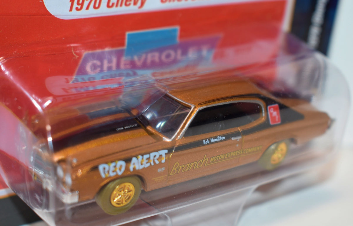 Racing Champions Mint Series - Gold Strike - Legends of the 1/4 Mile - AMT Red Alert 70 Chevelle SS 454