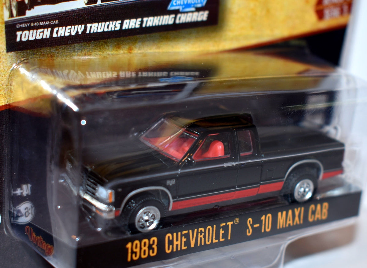 Greenlight Vintage Auto Ads - 1983 Chevrolet S-10 Maxi Cab Pickup Truck