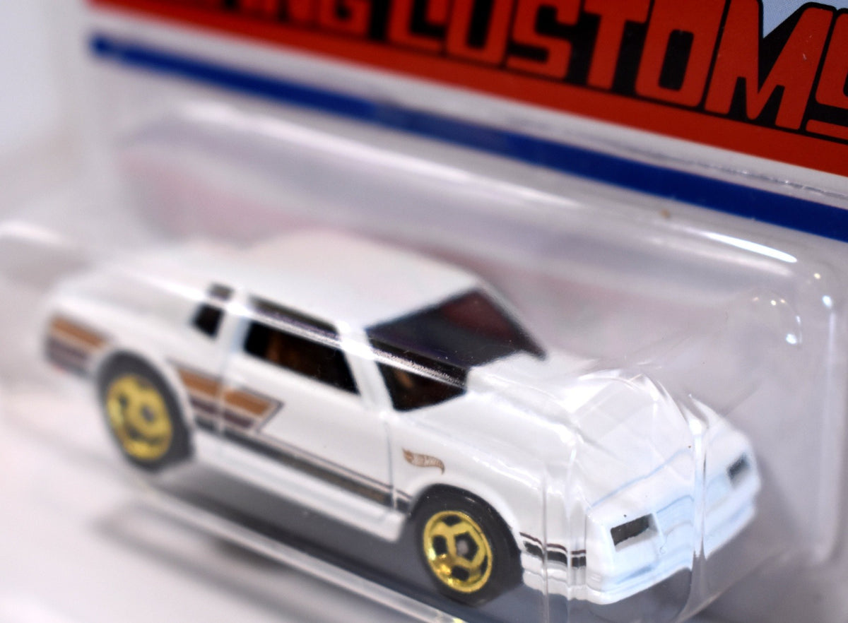 Hot Wheels Flying Customs - Chevrolet Monte Carlo SS