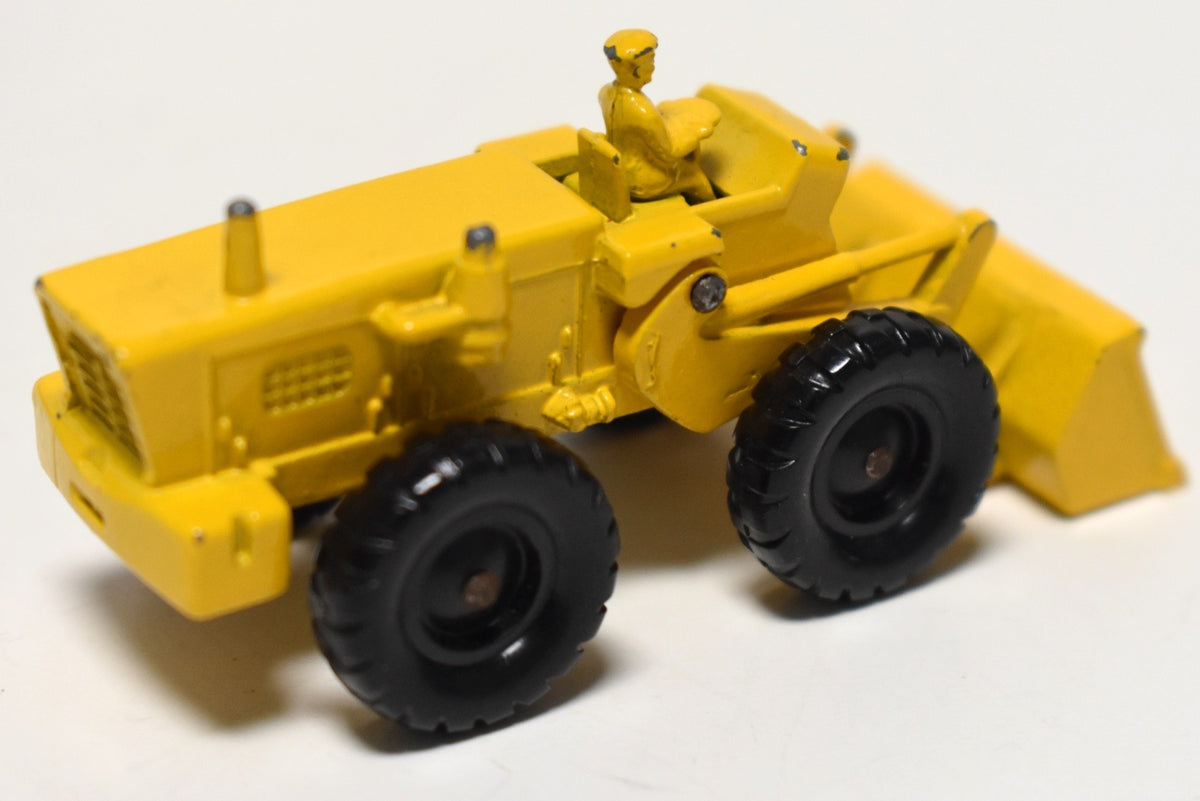Matchbox Regular Wheels (MB43B) Aveling Barford Tractor Shovel
