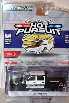 Greenlight -  Hot Pursuit - Milford MI Police 2017 RAM 1500 Crew Cab Pickup Truck