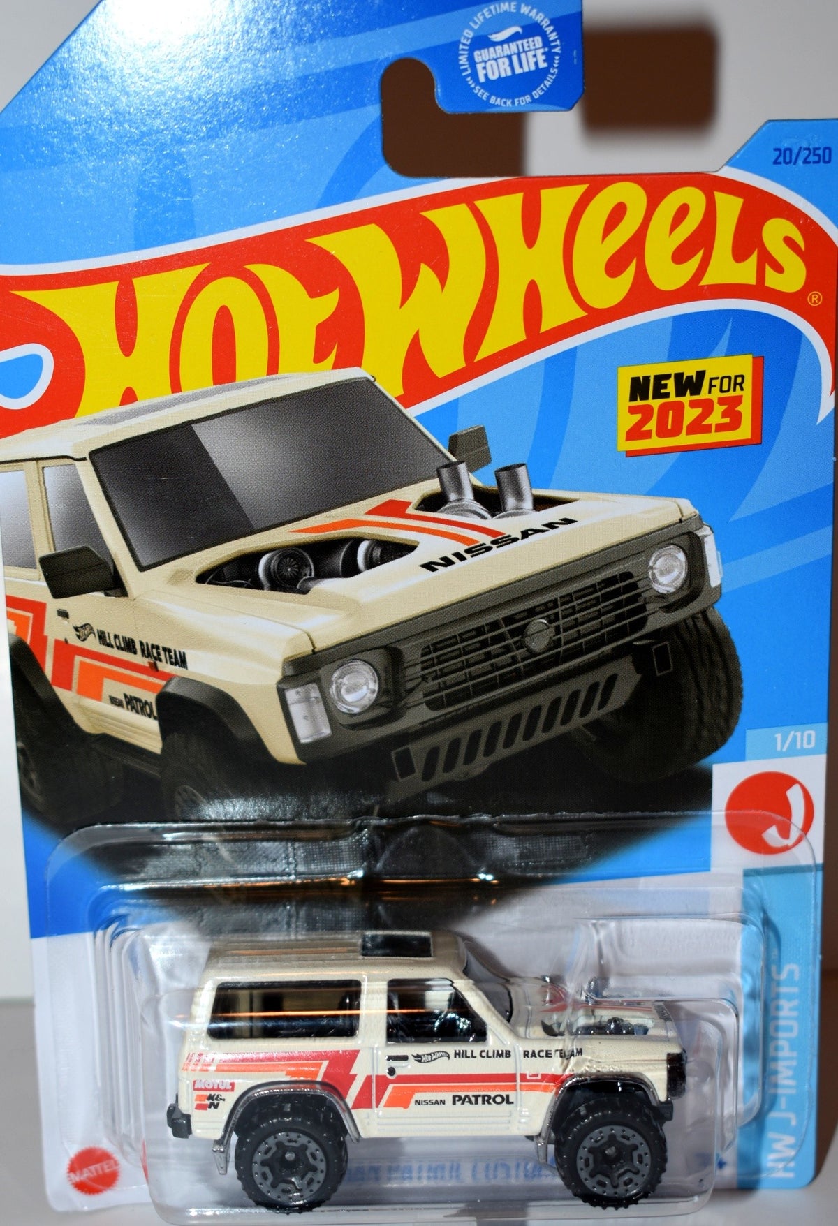 Hot Wheels  - Nissan Patrol Hill Climb Team Truck