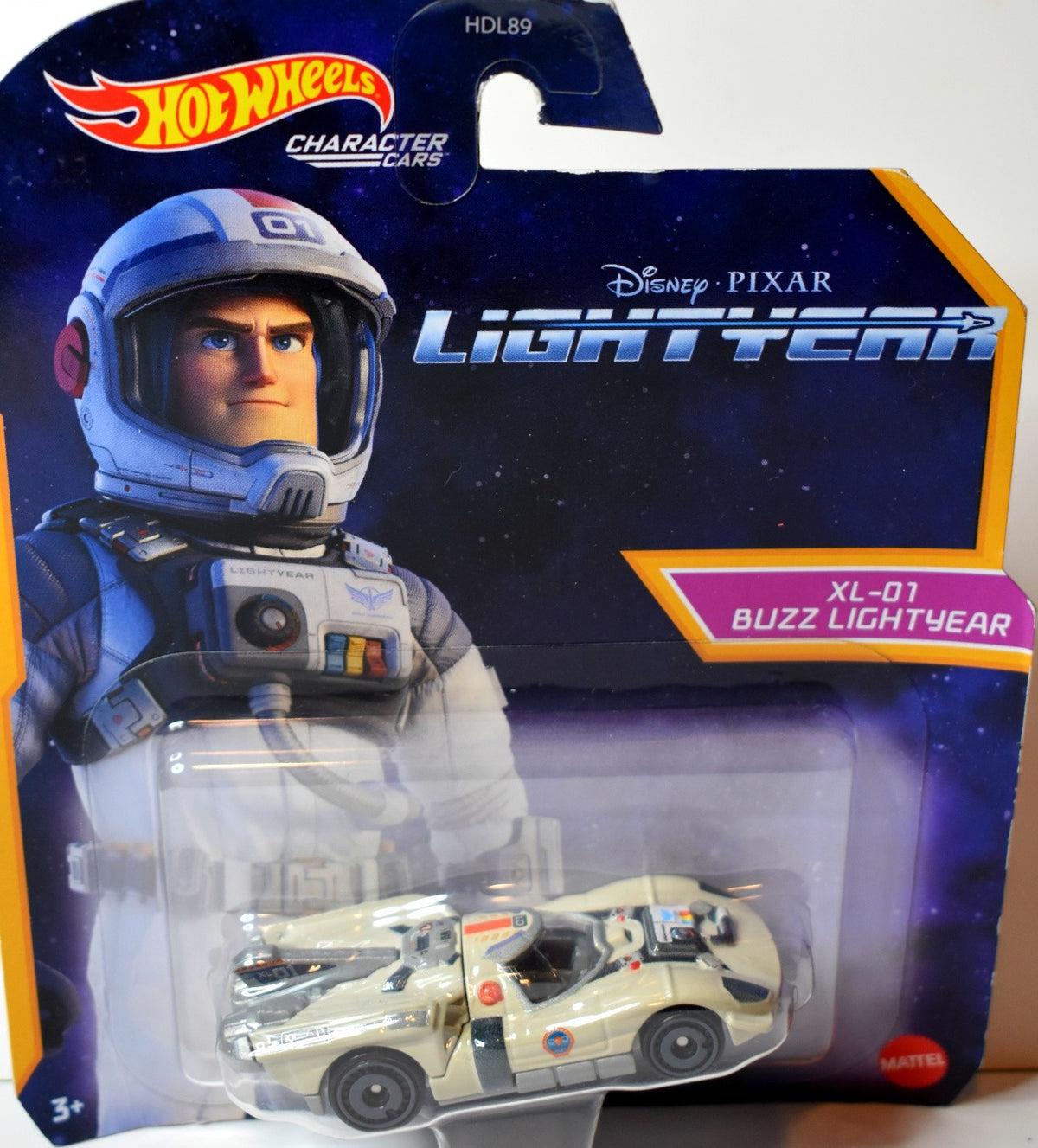 Hot Wheels Character Cars - Pixar - Buzz Lightyear's  XL-01 Car