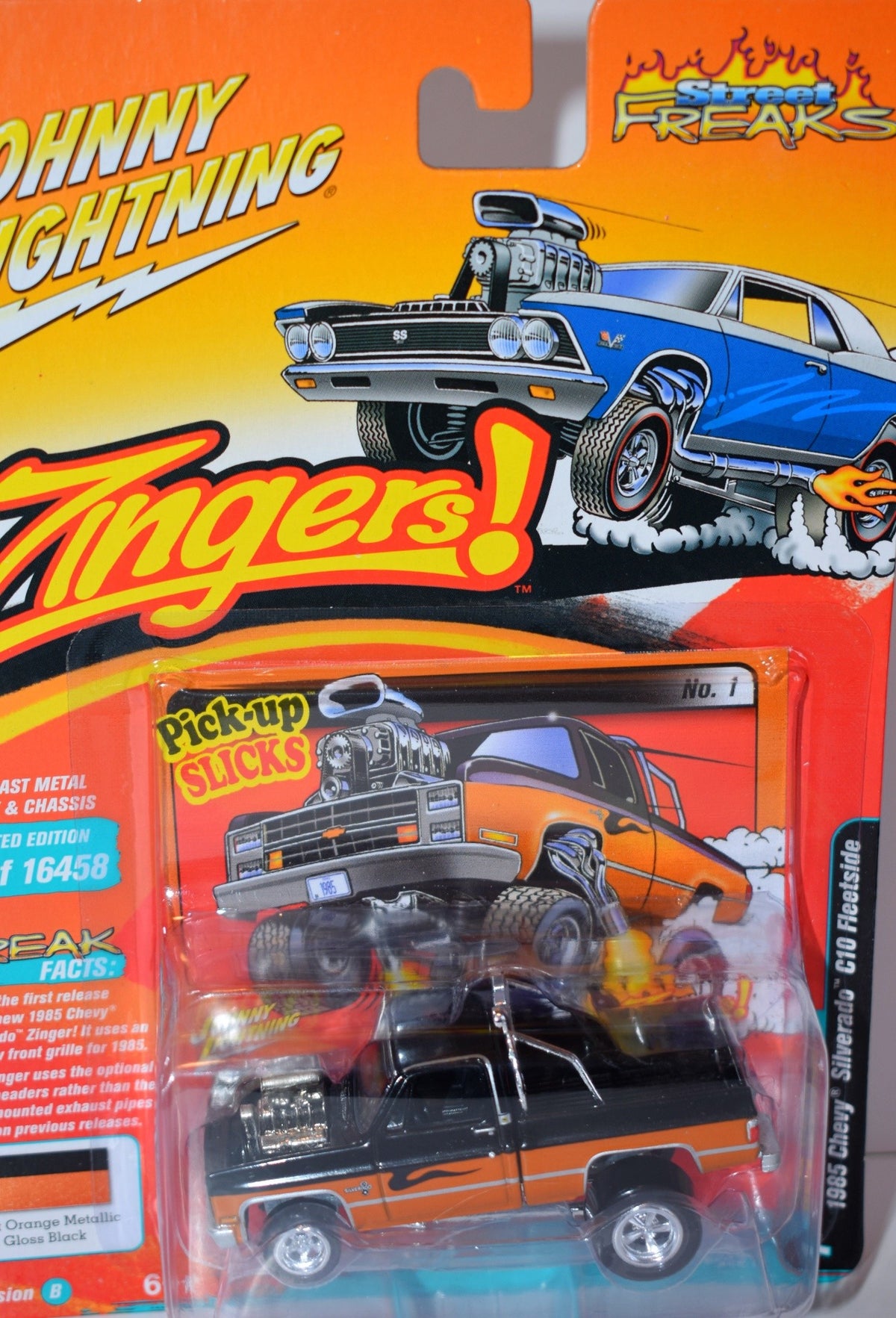 Johnny Lightning Street Freaks Zingers -  1985 Chevy Silverado C10 Fleetside Pickup Truck