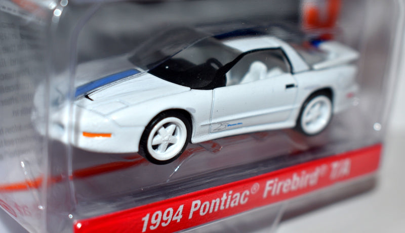 Auto World - Poncho Power Set - 1966 Pontiac GTO & 1994 Pontiac Firebird T/A