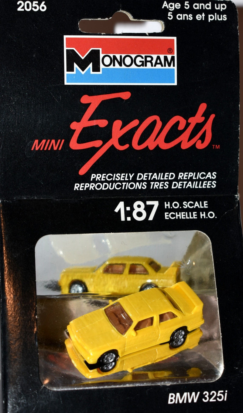 Monogram Mini Exacts - BMW 325i Sedan