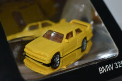Monogram Mini Exacts - BMW 325i Sedan