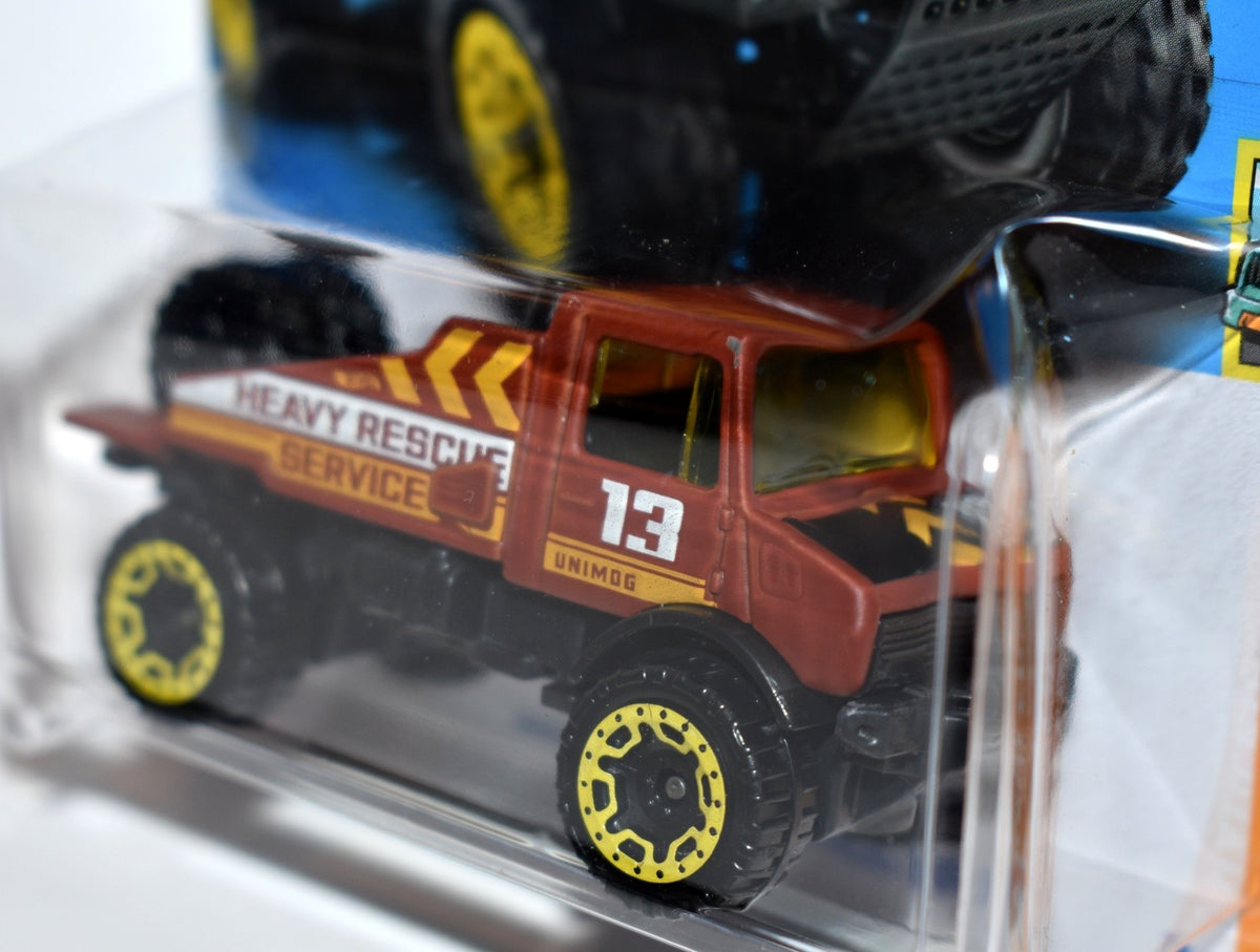 Hot Wheels - Mercedes-Benz Unimog 1300 Search and Rescue