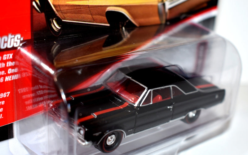 Johnny Lightning Muscle Cars USA - 1967 Plymouth GTX