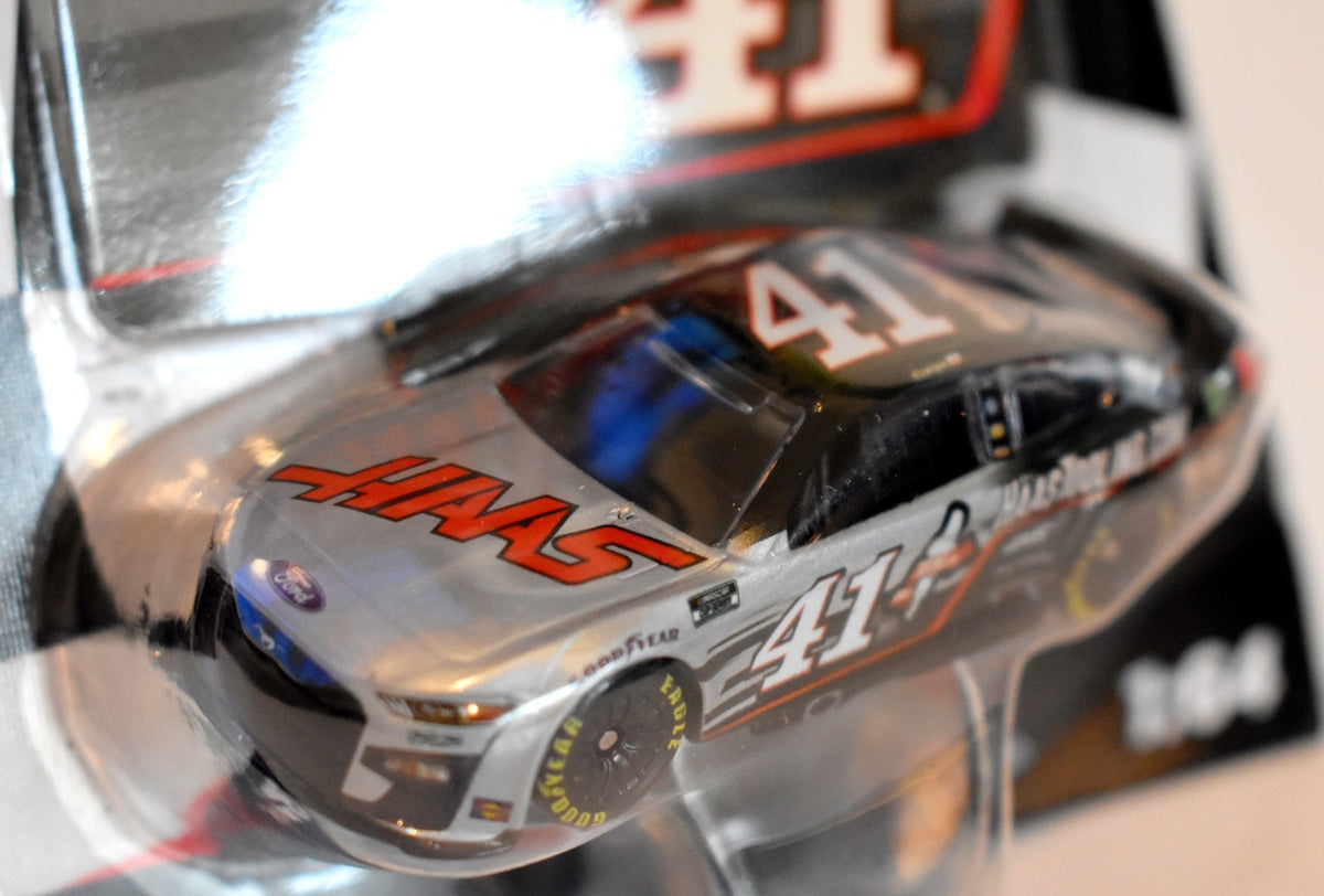 Lionel NASCAR Authentics - Next Gen Test Car Cole Custer Stewart-Haas Racing Ford Mustang