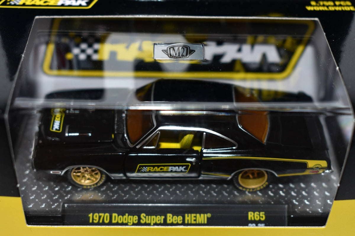 M2 Machines -  RacePak 1970 Dodge Super Bee Hemi
