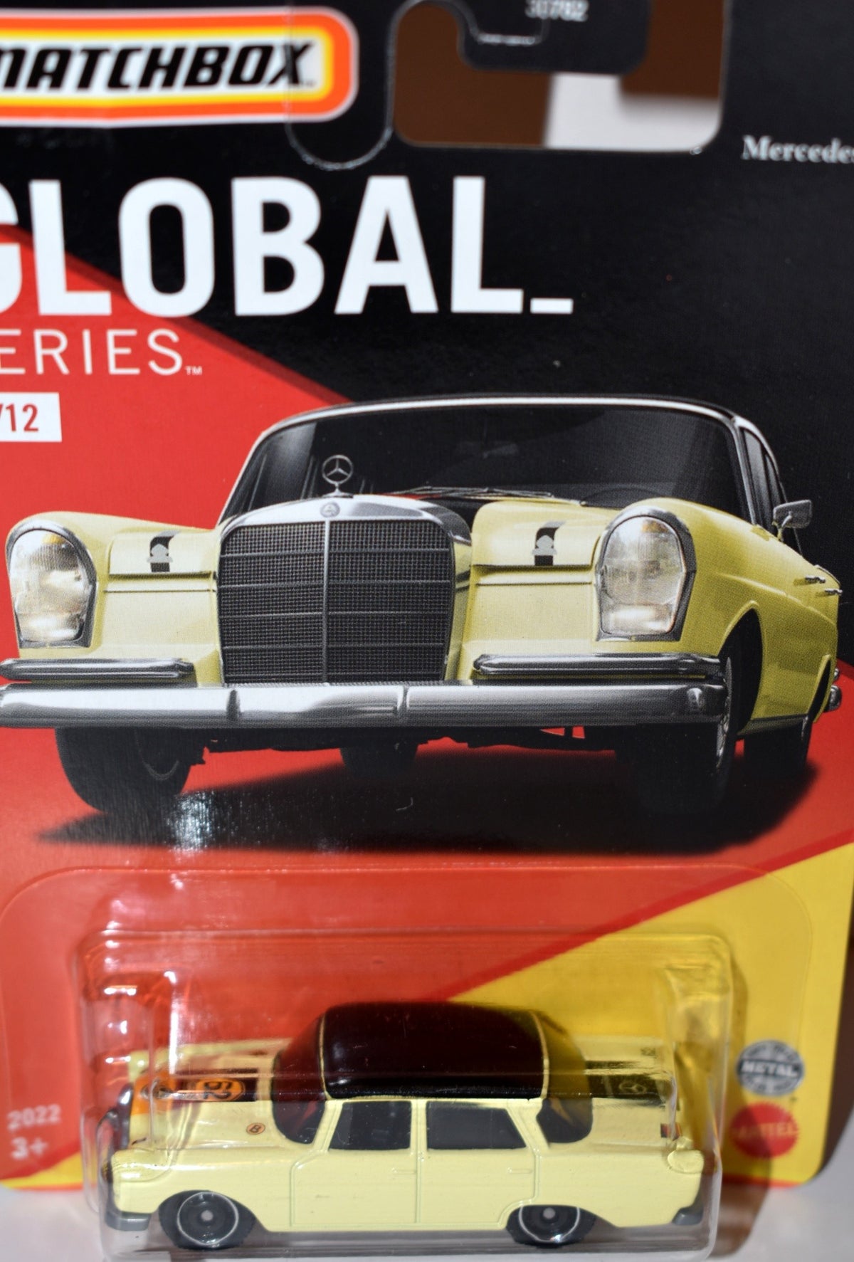 Matchbox Global Series - Germany Only Release - 1962 Mercedes-Benz 220 SE