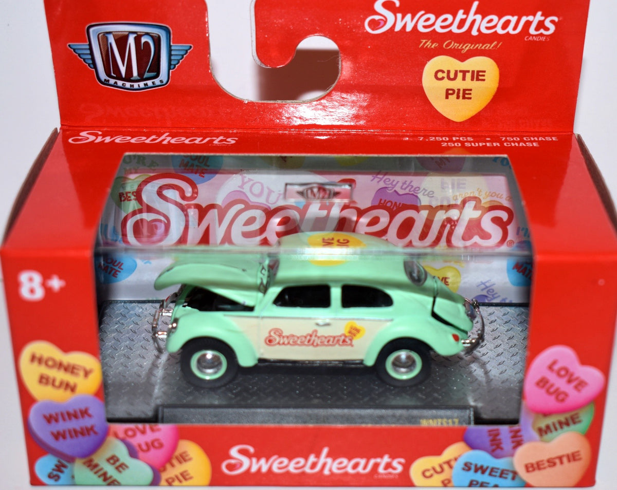 M2 Machines - Sweethearts - 1953 Volkswagen Beetle Deluxe European Model