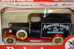 Lledo Days Gone - Budweiser Beer Delivery Truck