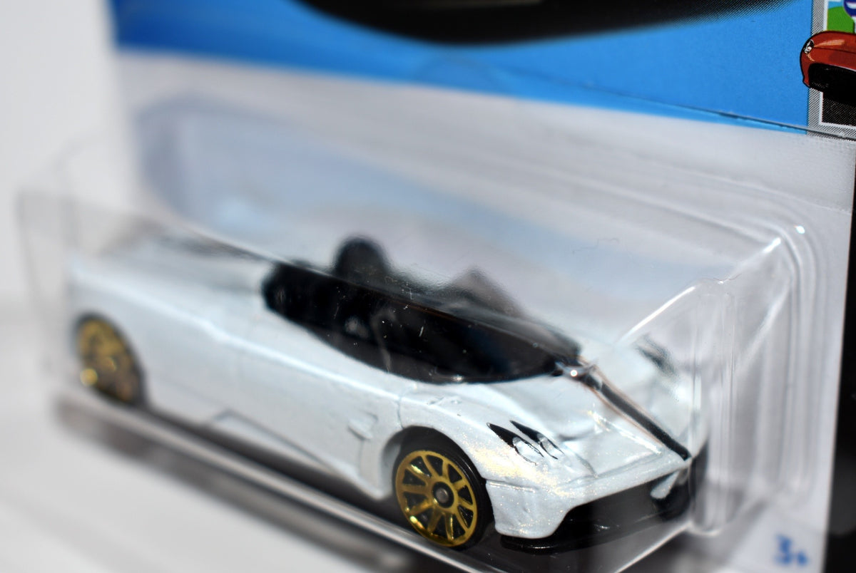 Hot Wheels - Pagani Huayra Roadster
