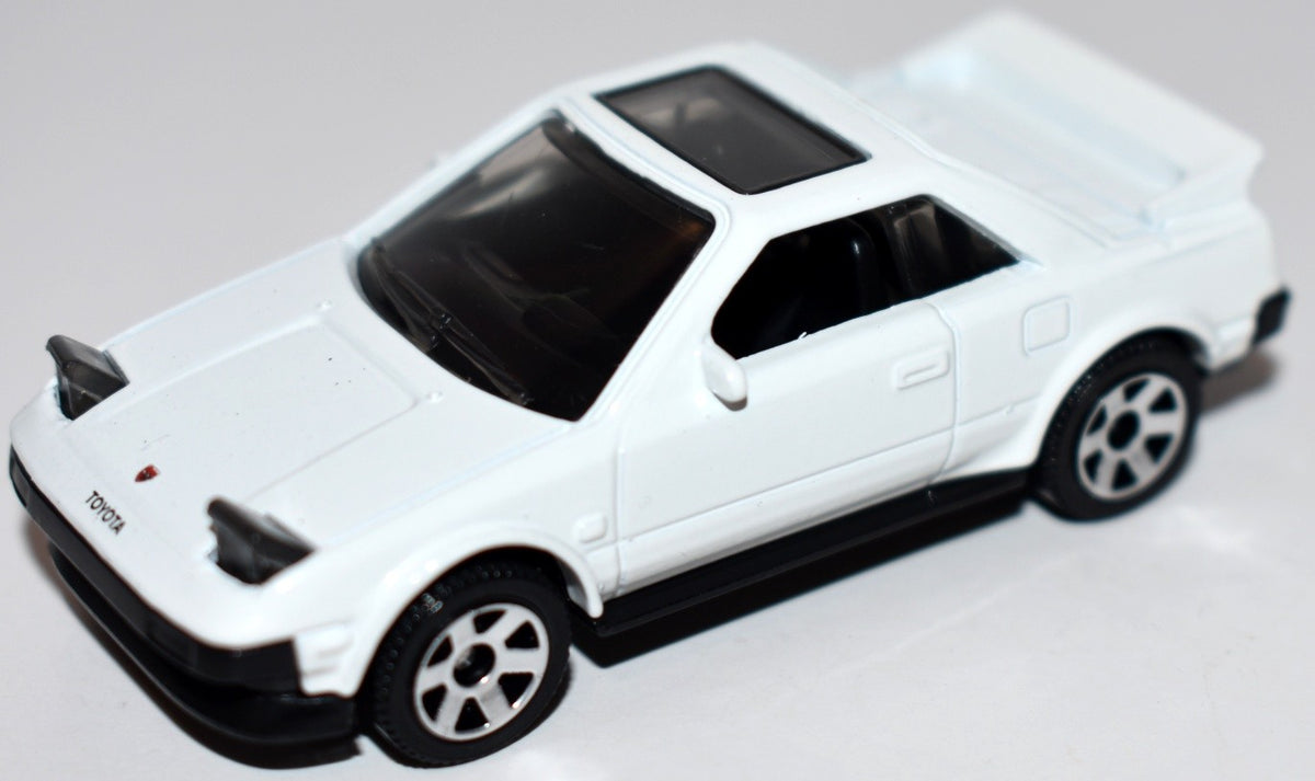 Matchbox Toyota MR2 (Lights Up)
