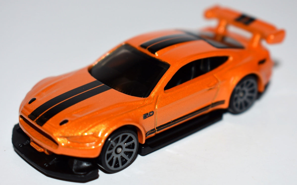 Hot Wheels -  Custom 2018 Ford Mustang Coupe