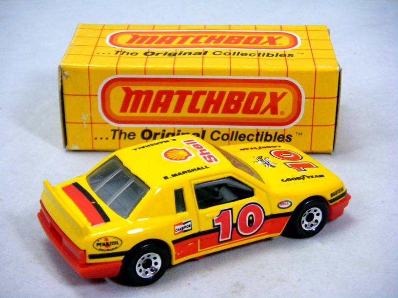 Matchbox NASCAR Shell Buick LeSabre Stock Car