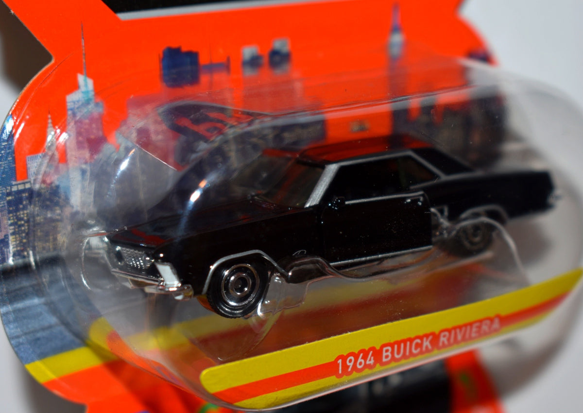 Matchbox -  Moving Parts - 1964 Buick Riviera