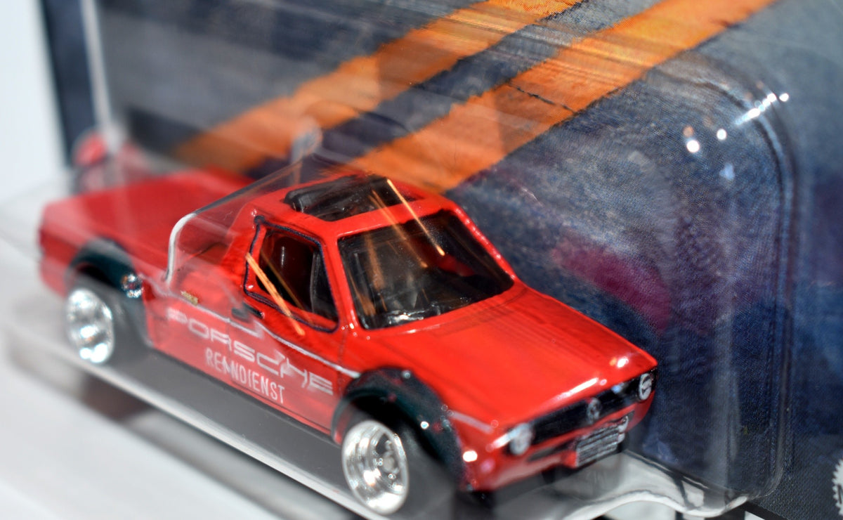 Hot Wheels - Premium - Boulevard - Volkswagen Caddy Porsche-Service Pickup Truck