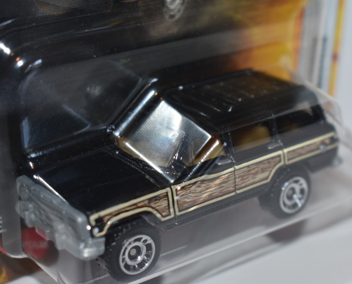 Matchbox Jurassic World - 2009 Jeep Wagoneer
