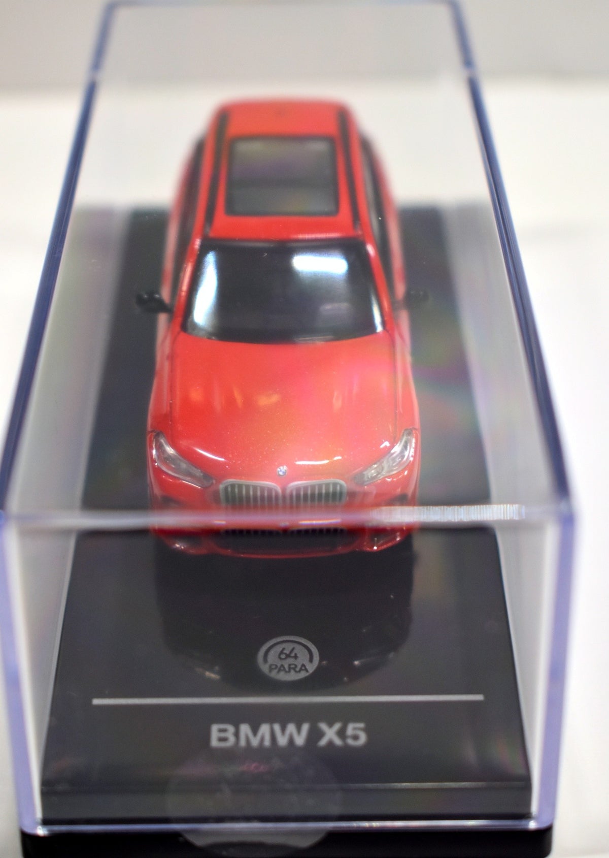Para 64 - BMW X5 SUV