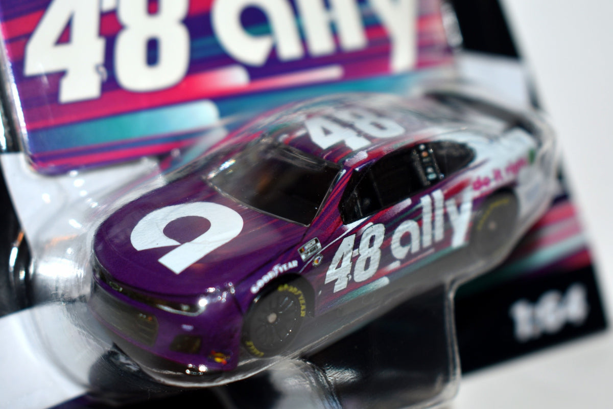 Lionel NASCAR Racing - Alex Bowman ALLY Chevrolet Camaro
