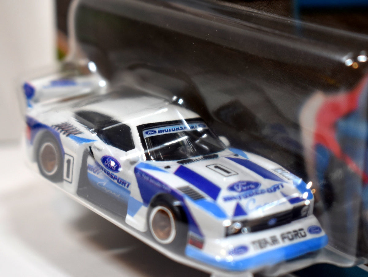 Hot Wheels Premium - Race Day - Ford Capri Gr.5 Race Car