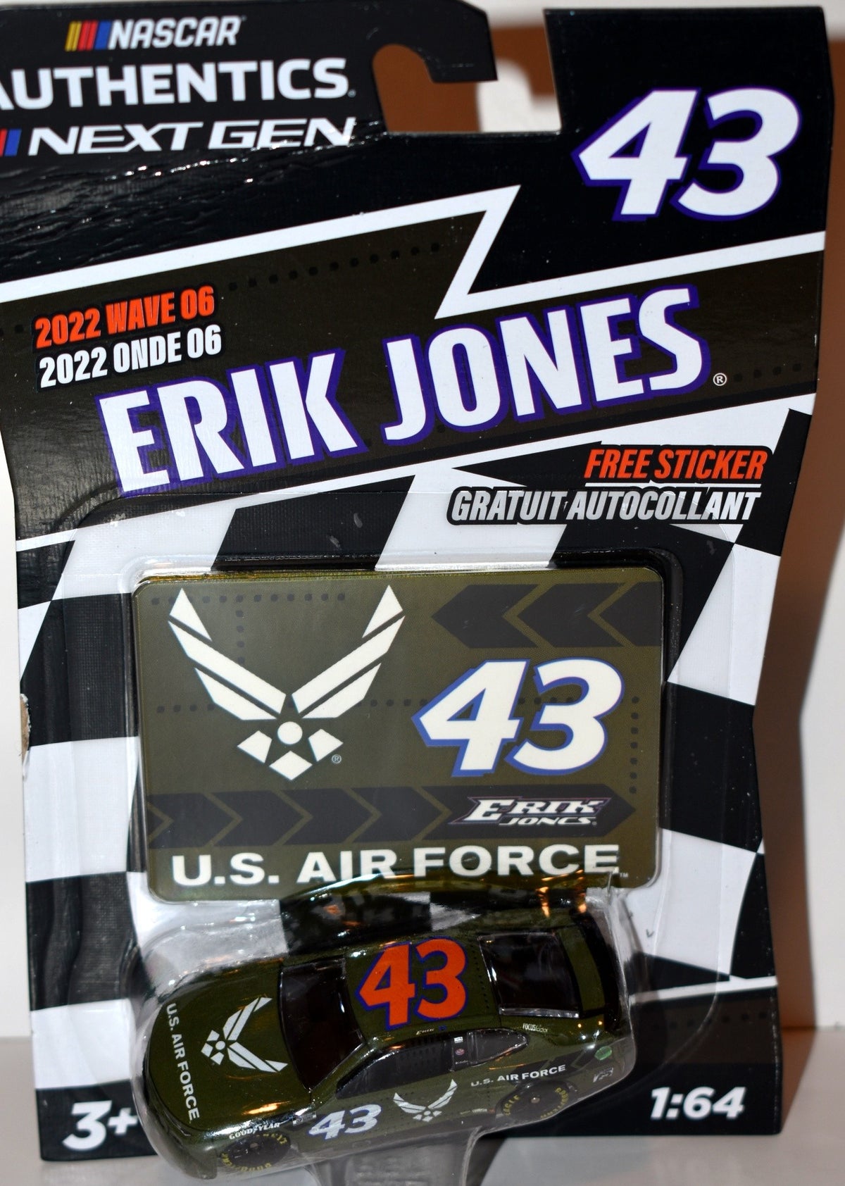 Lionel NASCAR Authentics - Erik Jones US Air Force Chevy Camaro