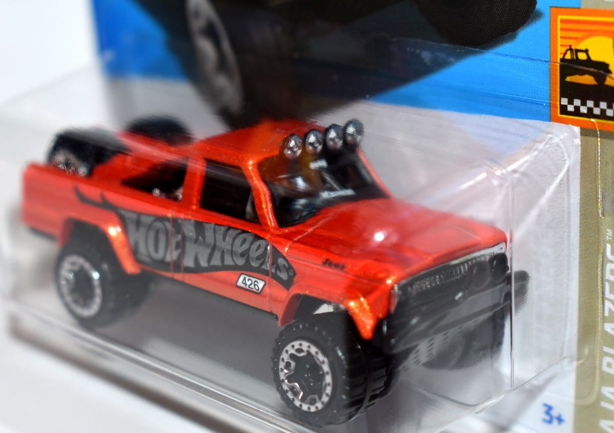 Hot Wheels -1973 Jeep J10 Pickup Truck