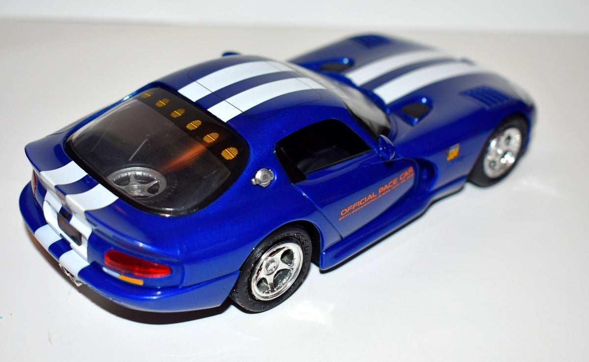 AMT Dealer Promo - 1996 Dodge Viper GTS Indy Pace Car Promo