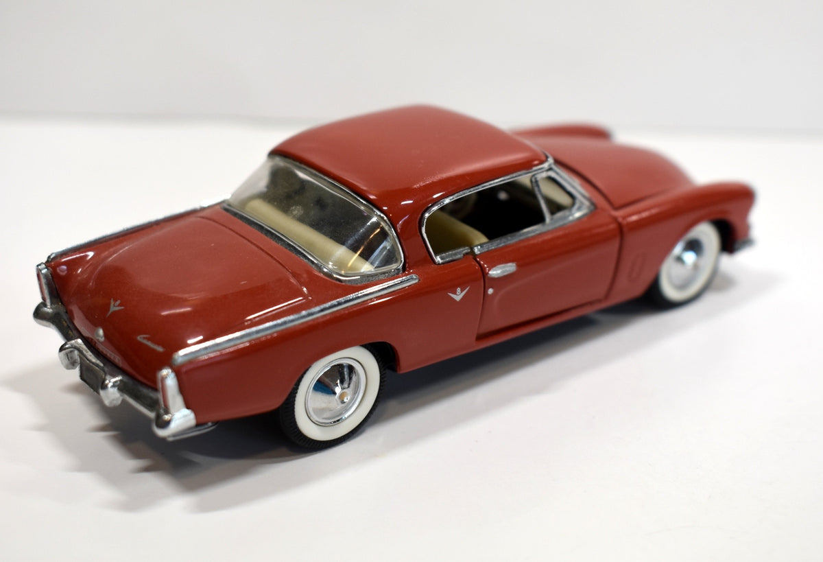 The Franklin Mint - 1953 Studebaker Starliner