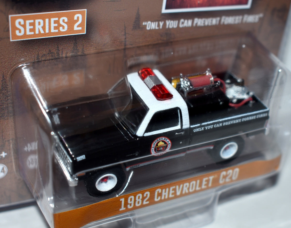 Greenlight - Smokey Bear - 1982 Chevy C20 Fire Truck
