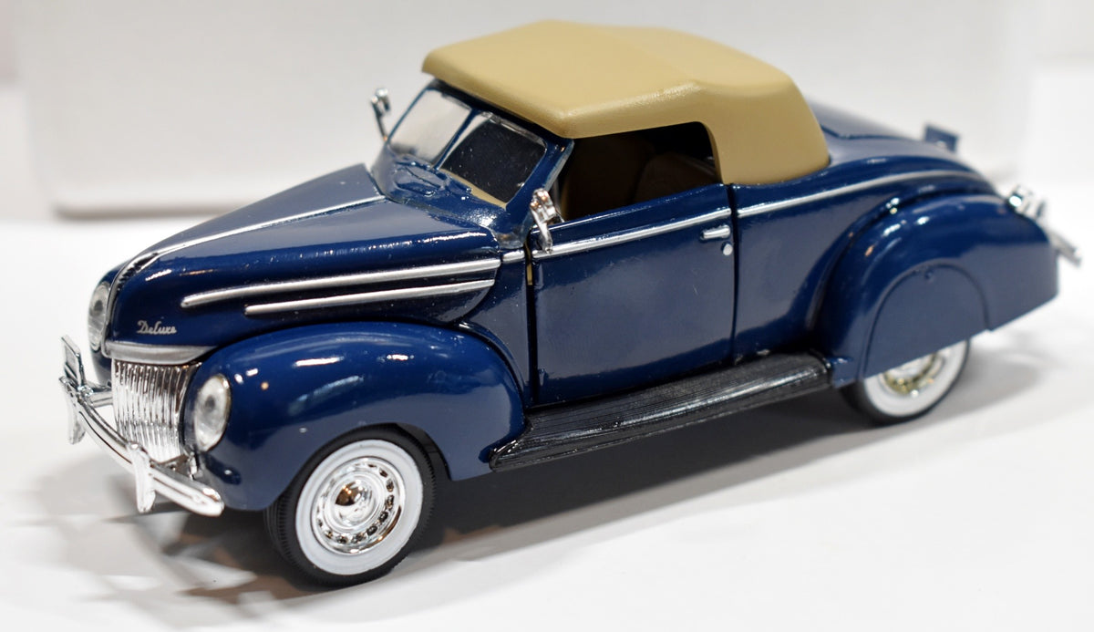 National Motor Museum Mint -  1939 Ford Deluxe Convertible Coupe